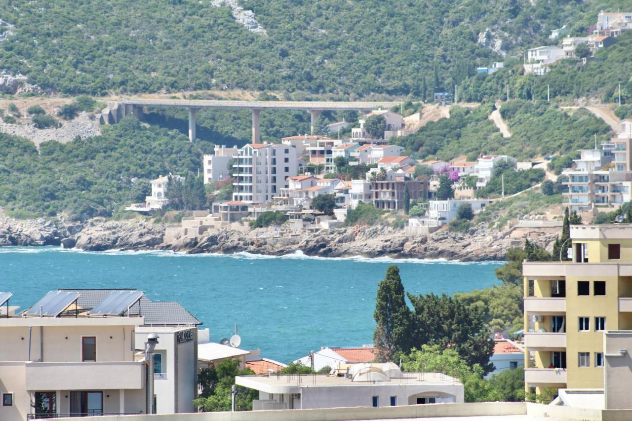 1Bd Sea View Apts Veliki Pjesak "Hajrudin" 多布拉沃达 外观 照片